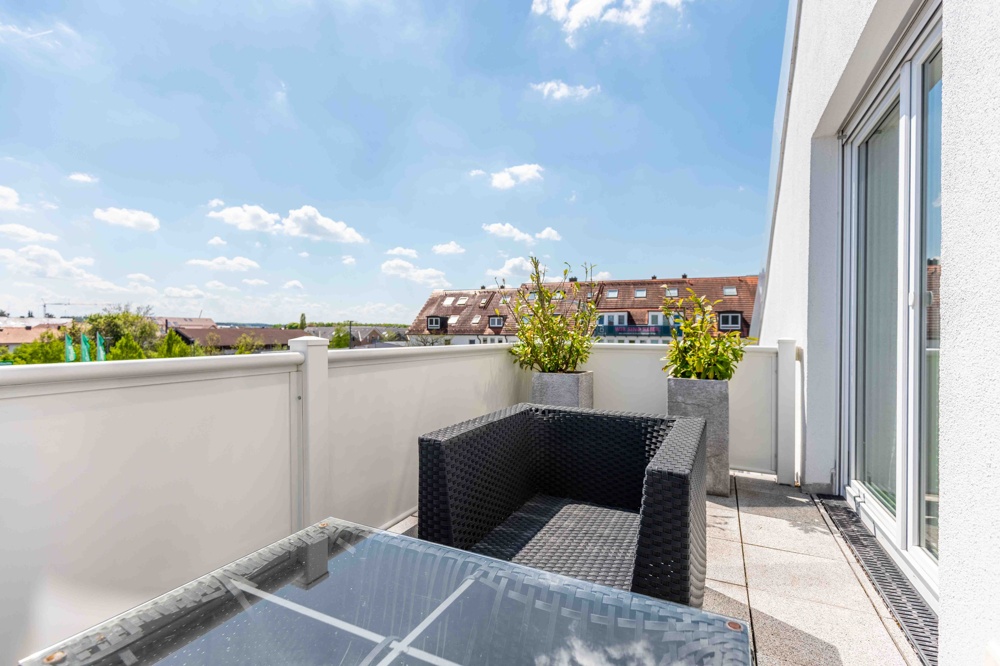 Terrasse 2 – südöstlich ausgerichtet