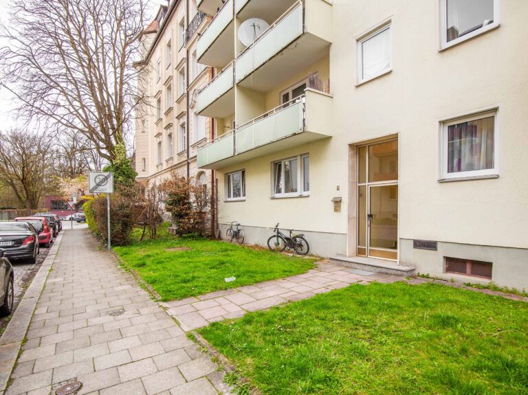 2 Zimmer Etagenwohnung