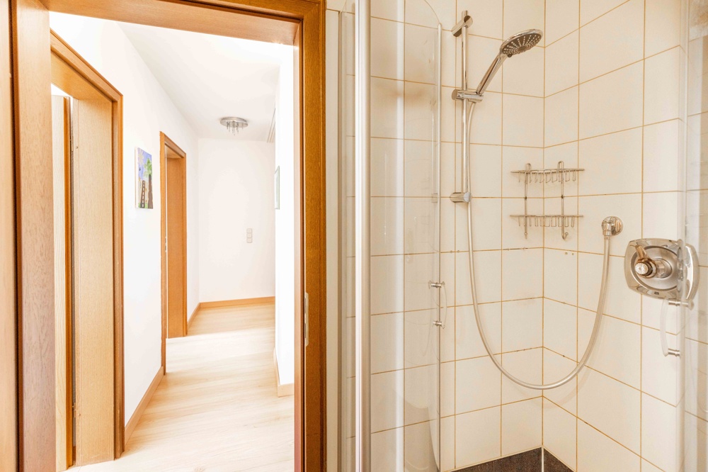 Badezimmer 1 im Obergeschoss
