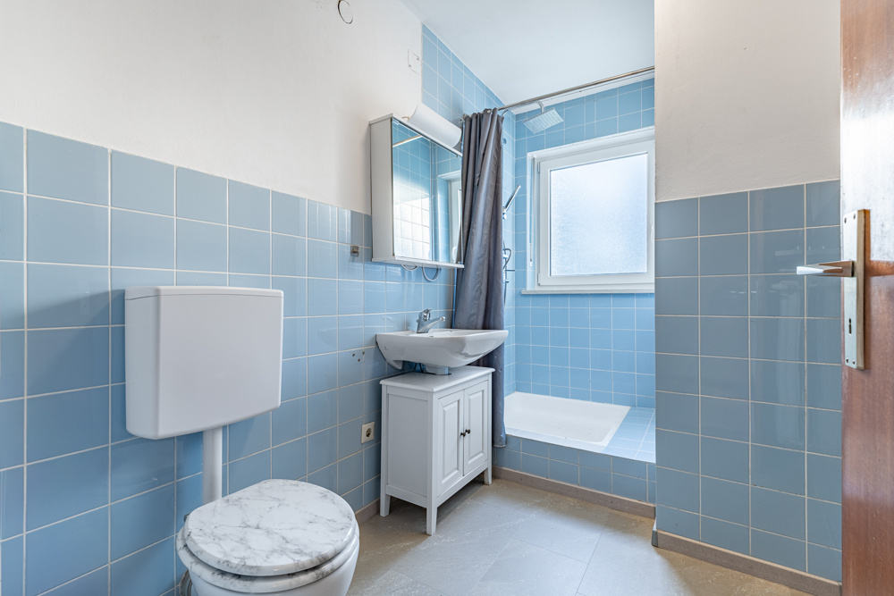 Badezimmer EG