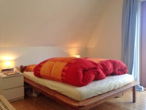 Teilansicht Schlafzimmer DG