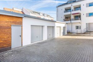 Garagen. Fahrradraum