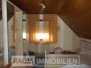 Schlafzimmer 1 OG