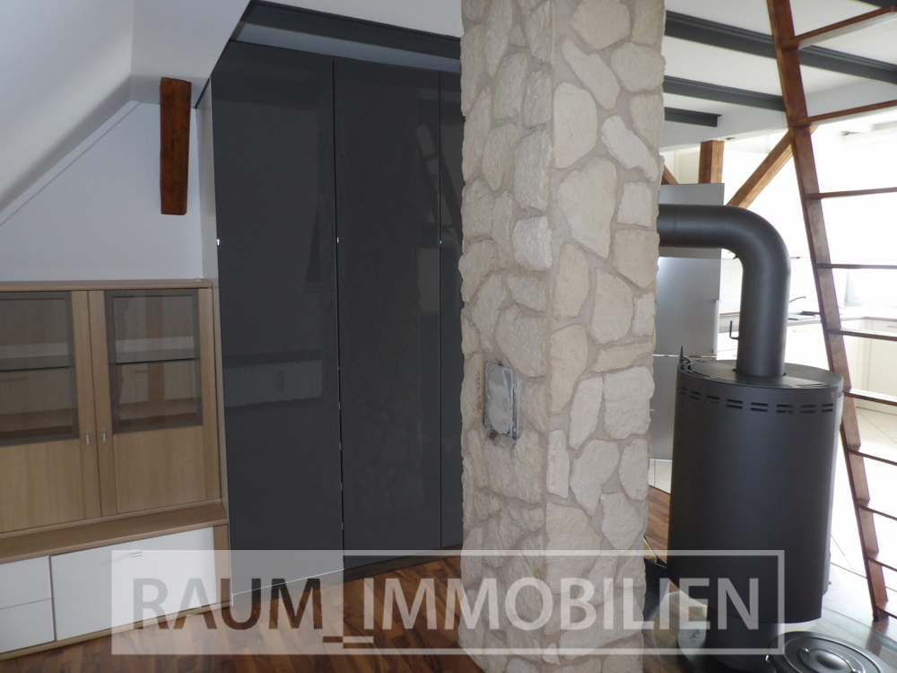 Wohnbereich mit Einbauschränken