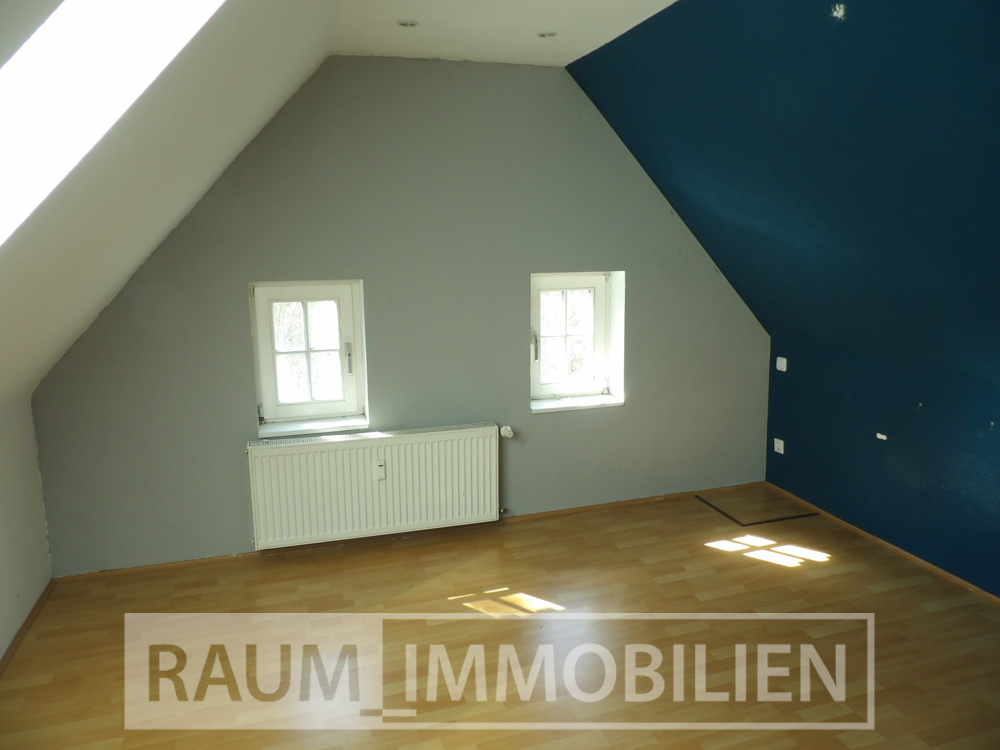 Spitzboden Wohnung 4