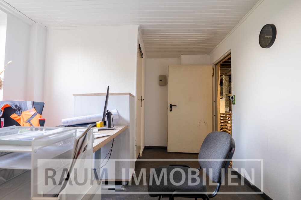 Büroraum - Gewerbeteil