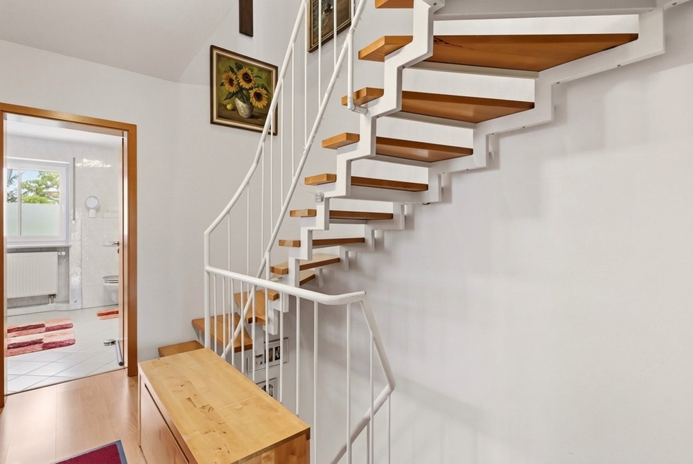 Treppe ins DG
