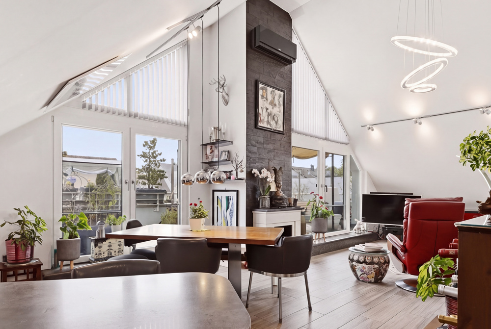 Wohnzimmer/Essbereich