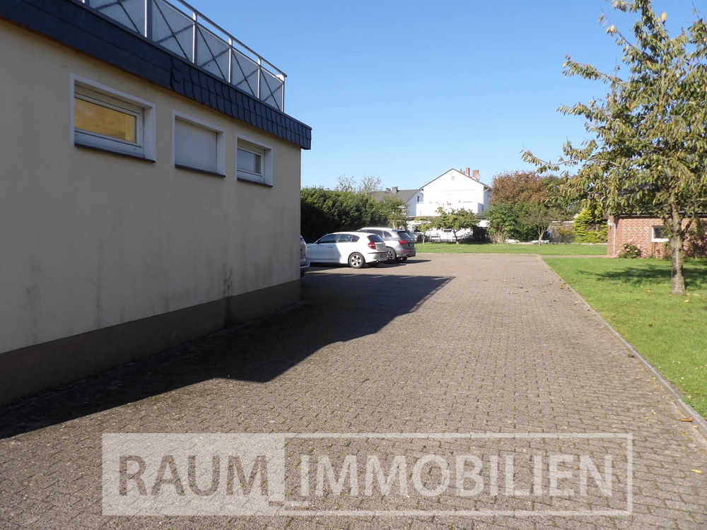 Gebäudezufahrt