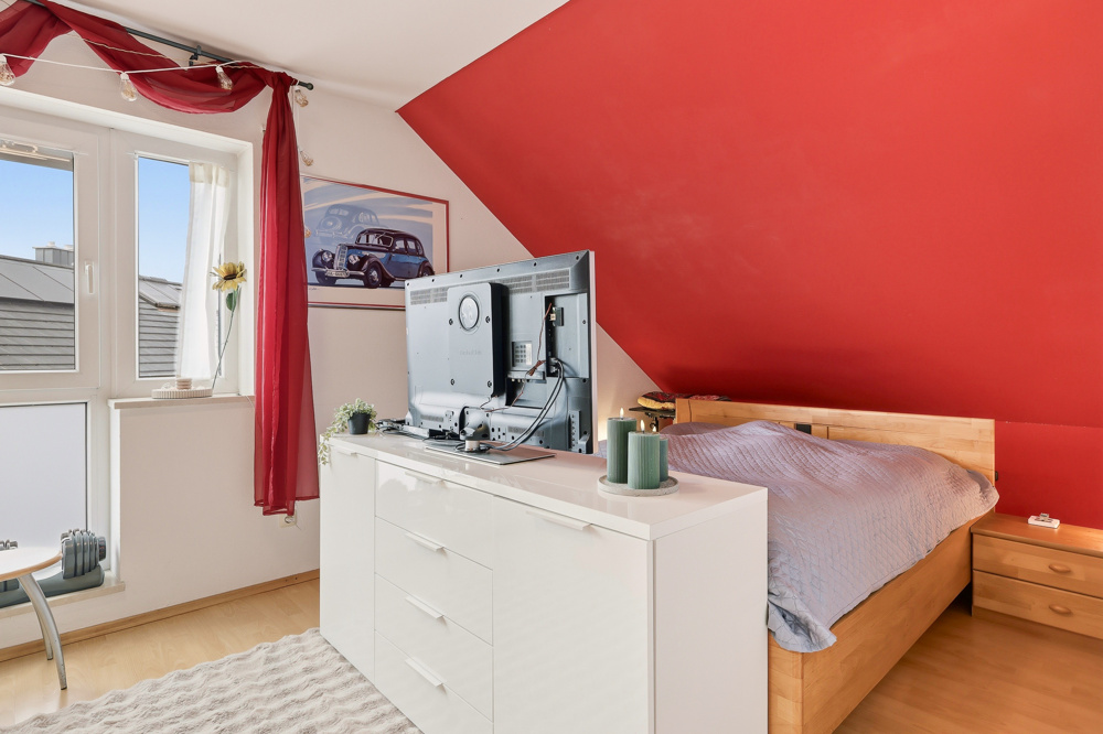Schlafzimmer DG