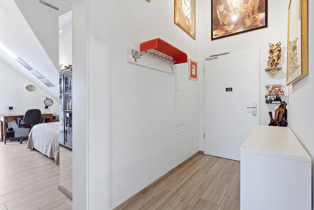 Diele mit Zugang Kinderzimmer (hier Schlafzimmer))