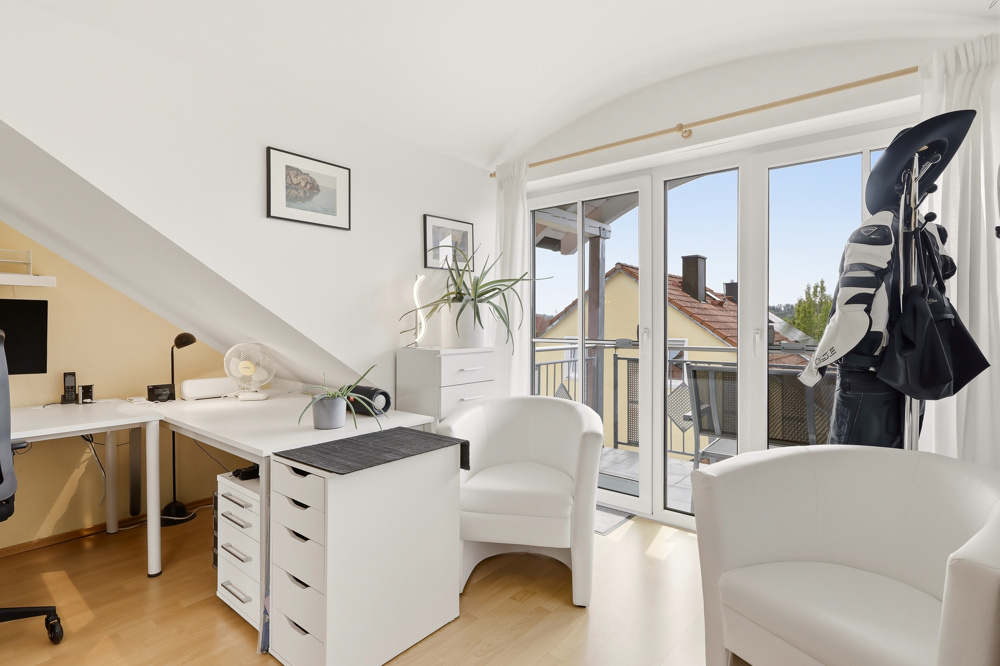 Wohnzimmer DG