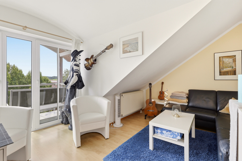 Wohnzimmer DG